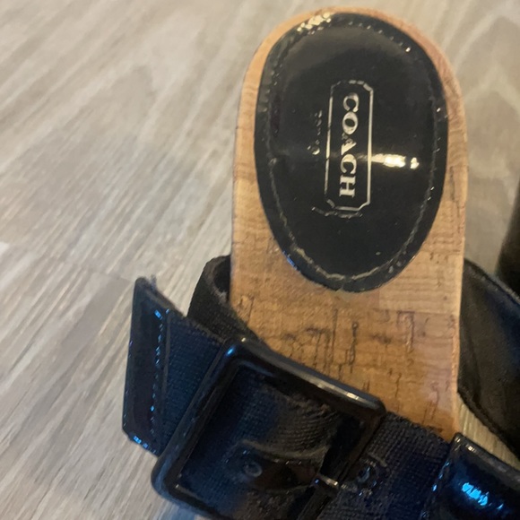 Black Coach sandals. Size 9 - Picture 2 of 4